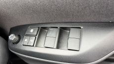 Toyota Yaris Cross 1.5 Hybrid Design 5dr CVT Hybrid Estate